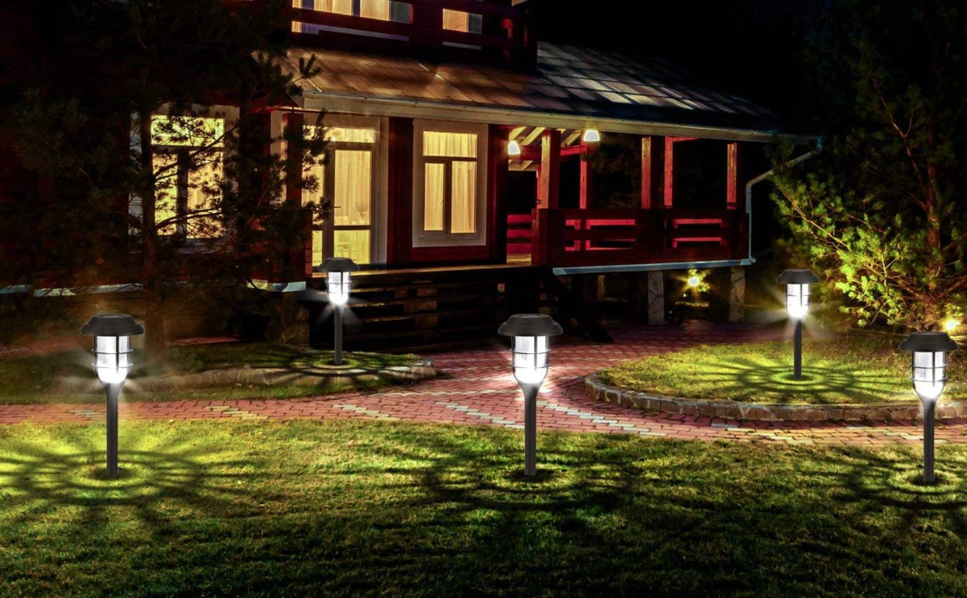 Solar Lawn Light